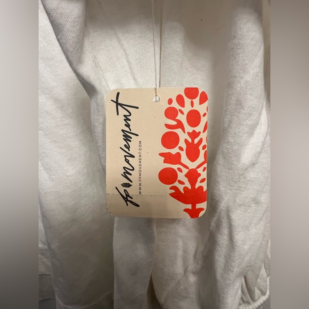 NWT Fp movement long sleeve inspire layer tee small S oversized White New - Picture 6 of 15